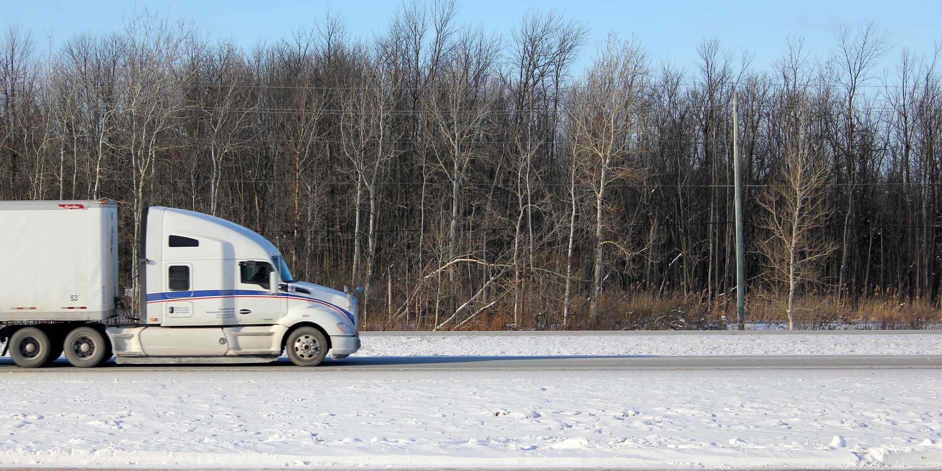 semi-trailer-truck-weather