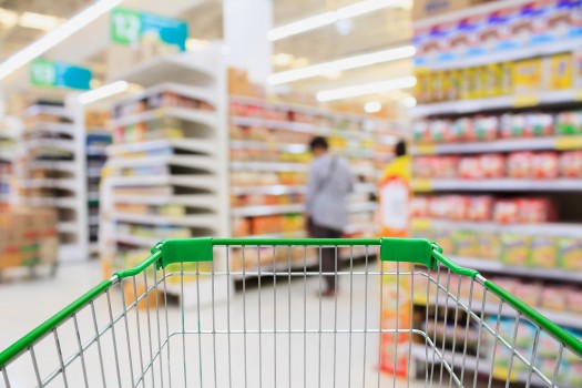 Shopping_Cart_in_Big_Box_Store